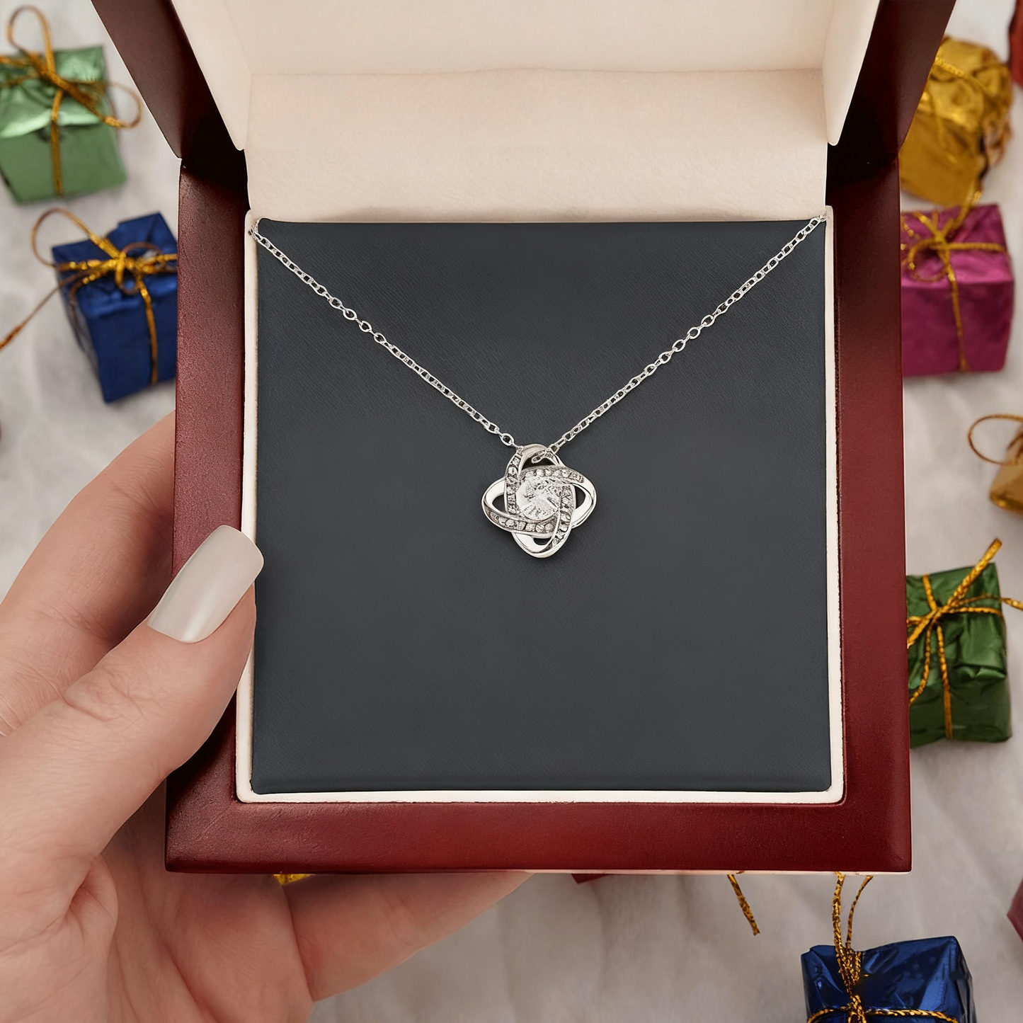 π "To Someone Who Means the World to Me" π Timeless Love Knot Necklace β A Gift Theyβll Never Forget